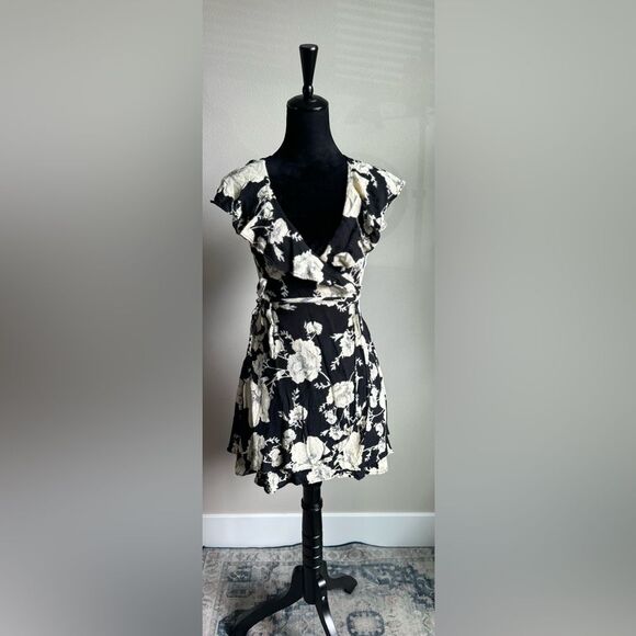 Free People Women's "French Quarter" Floral Boho Chic Cowgirl Wrap Dress Size XS - Picture 1 of 8